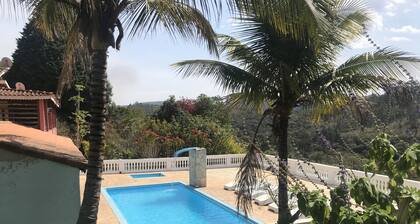Wonderful Villa w/ 2 Suites + 3 Bedrooms w/ Pool and Barbecue with Advance