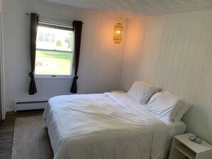 4 chambres, lit parapluie, Wi-Fi, draps fournis