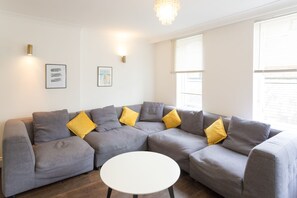 Executive Apartment, 2 Bedrooms | Living area - Knightsbridge- 28 Hans Rd Apartments (London)