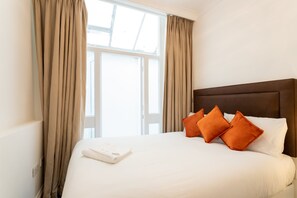 Décoration personnalisée, ameublement personnalisé, rideaux occultants