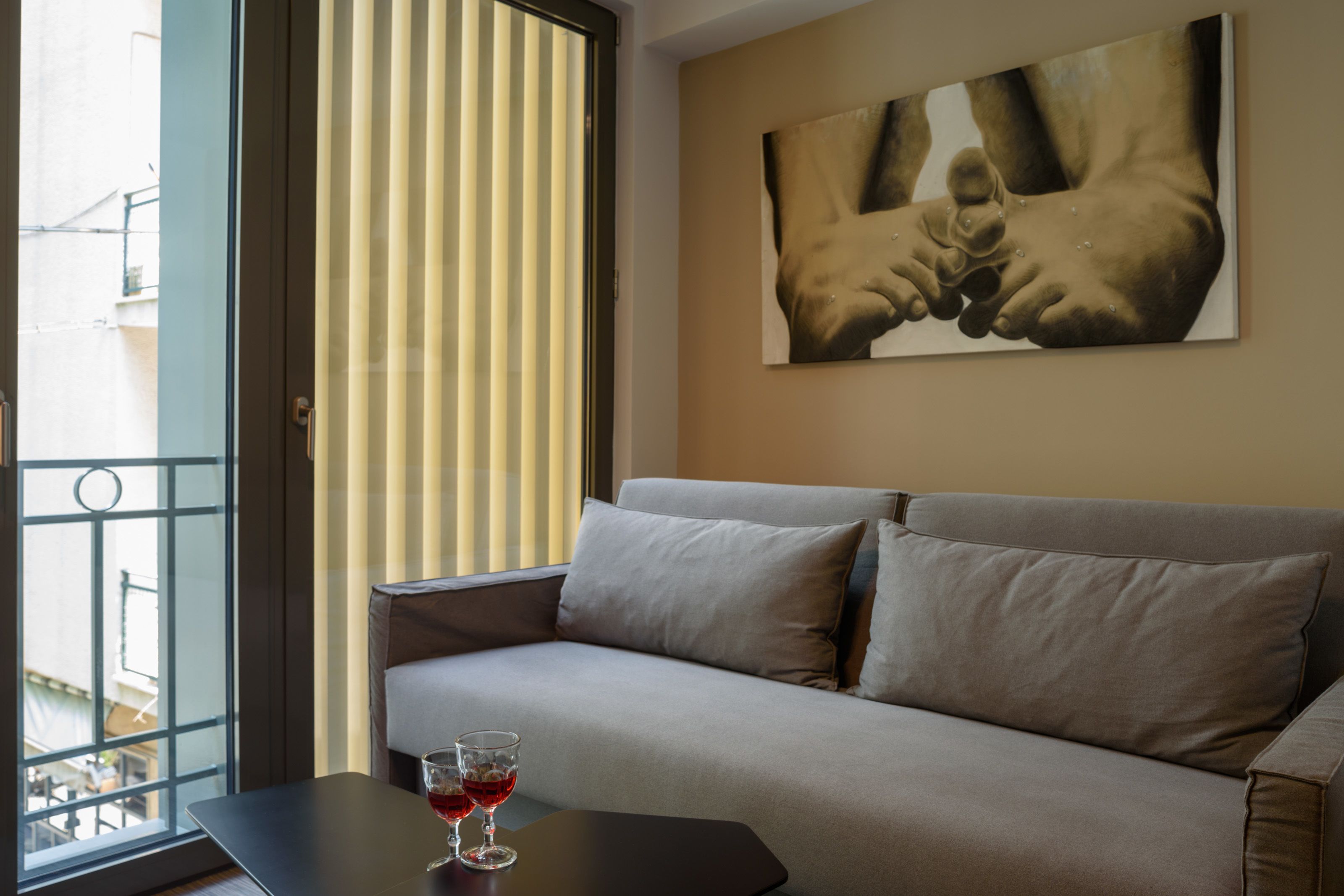 junior triple room | minibar, in-room safe, individually decorated, desk