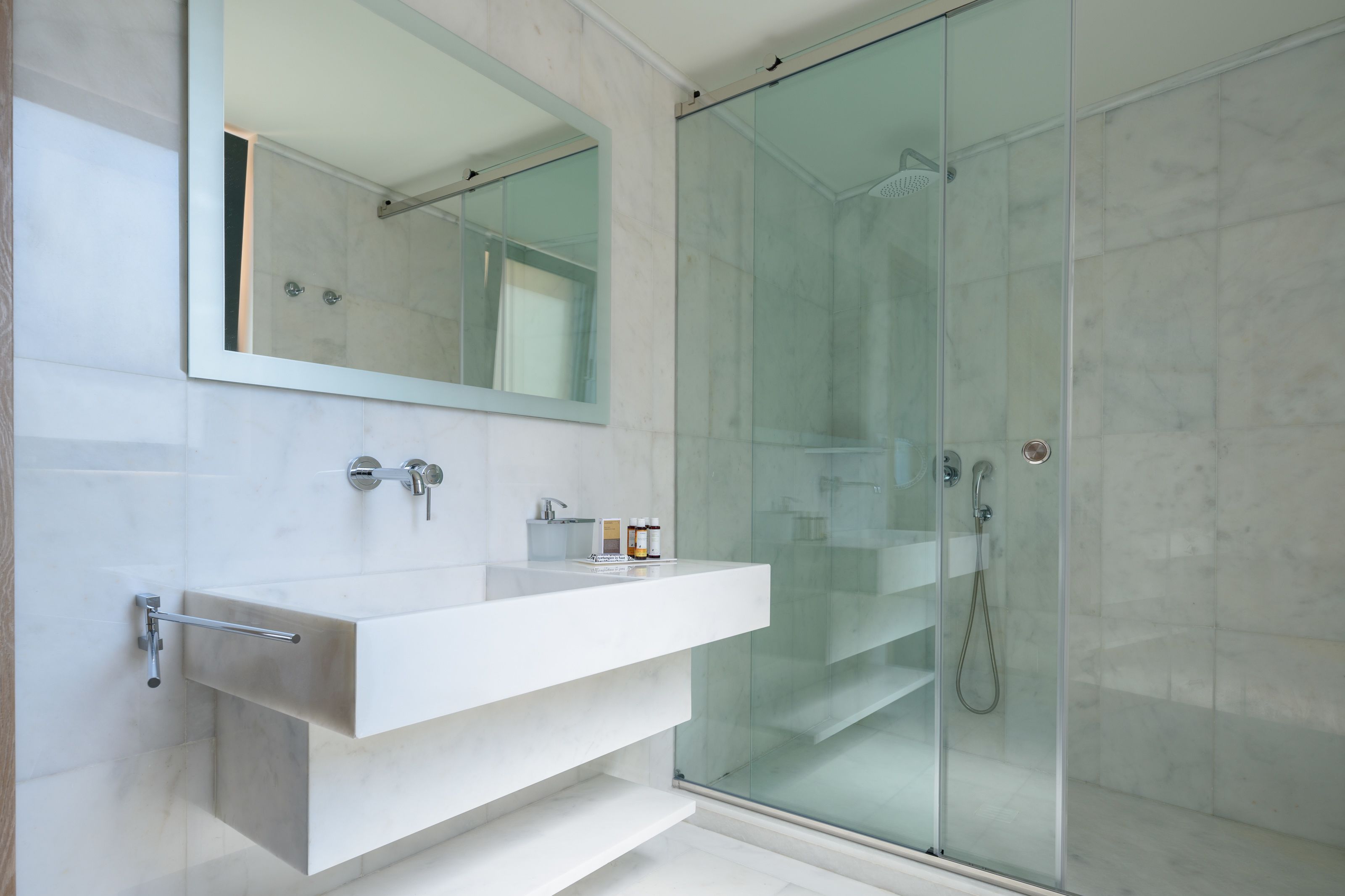 Foto - Fos DownTown Suites