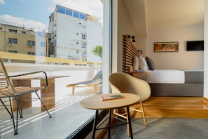 Panoramic Room | Minibar, in-room safe, individually decorated, desk - Fos DownTown Suites (Athens)