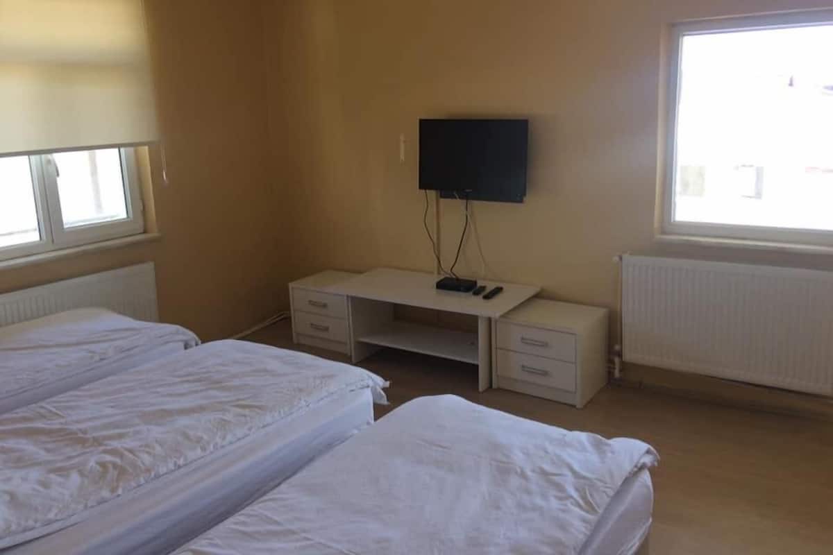1 slaapkamer, gratis babybedden, gratis wifi