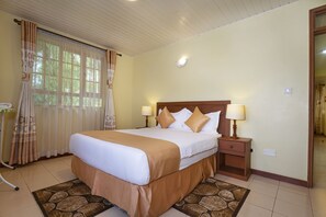 Superior Suite | 1 bedroom, free cribs/infant beds, rollaway beds, free WiFi - The Cycads Suites (Nairobi)
