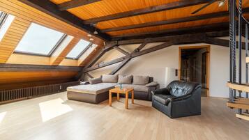 Apartment | Living area