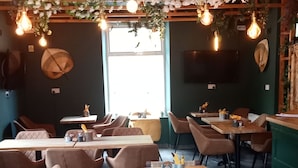 Restaurant - Windsor Hotel & Bar (Merthyr Tydfil)