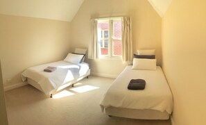 House, 3 Bedrooms, Courtyard View | 3 bedrooms, in-room safe, iron/ironing board, bed sheets - The Heart of Geelong (Geelong)