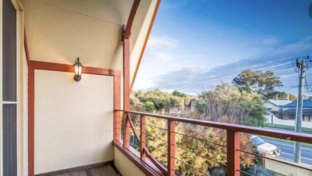 House, 3 Bedrooms, Courtyard View | Balcony - The Heart of Geelong (Geelong)