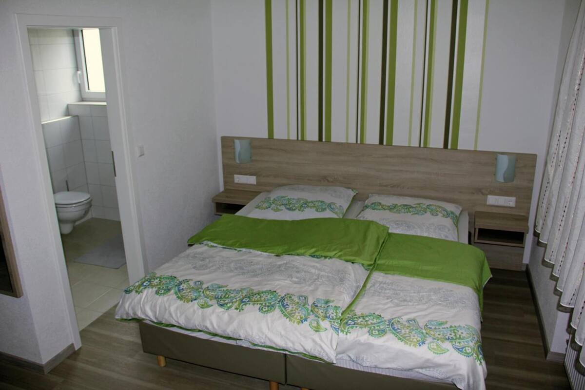 Double Room, Non Smoking, Garden View | WiFi (free)