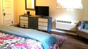 1 habitación, escritorio, wifi y ropa de cama