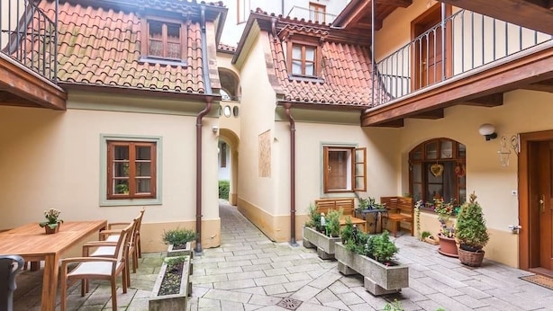 Exterior - Romantic Condo near Charles Bridge (Prague)