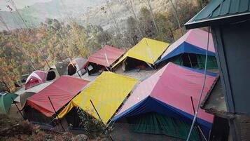 Comfort Tent | 10 bedrooms, individually decorated, blackout curtains