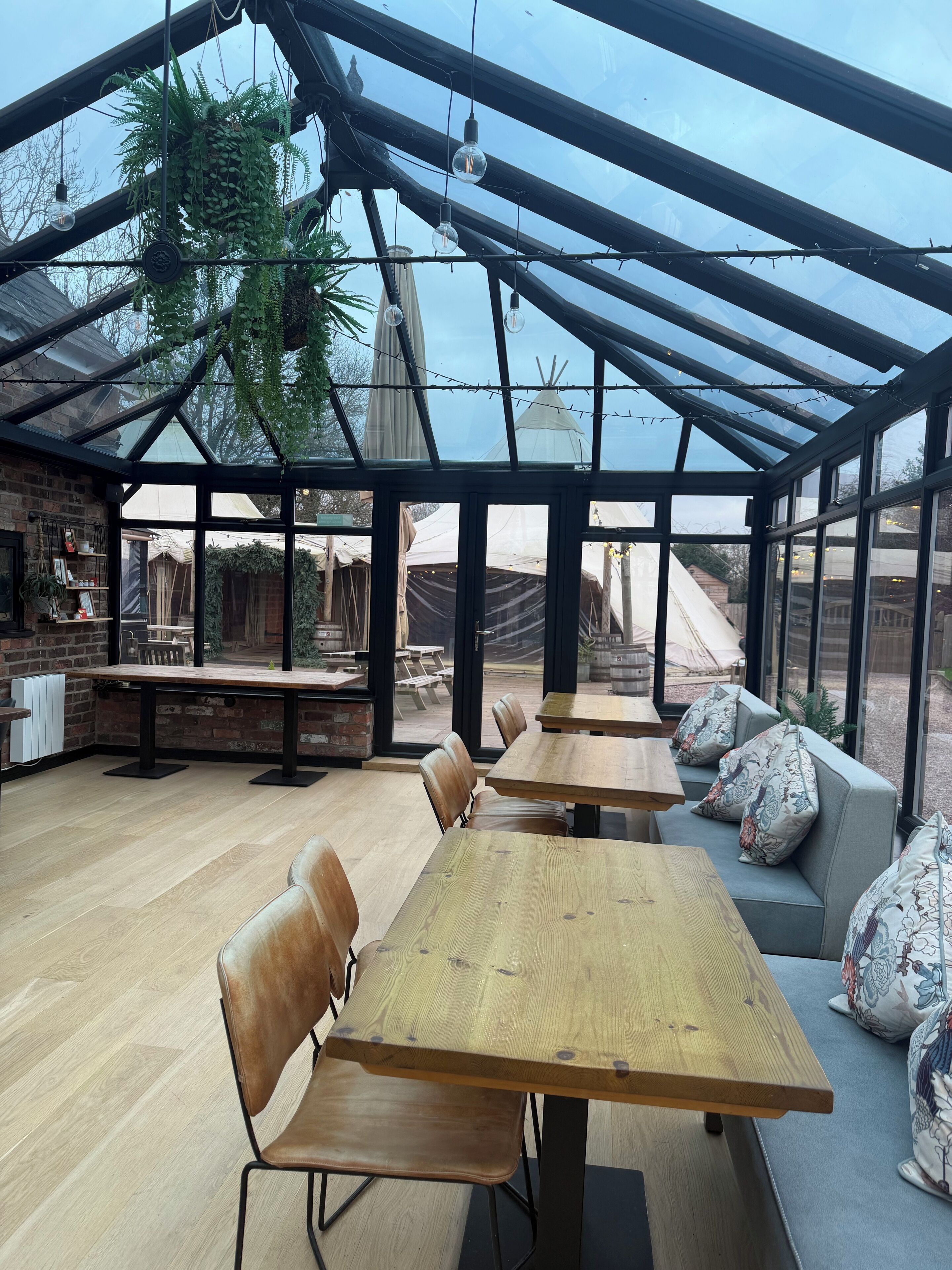 42-inch TV with satellite channels