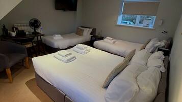 Family Cottage 2 | Terrace/patio