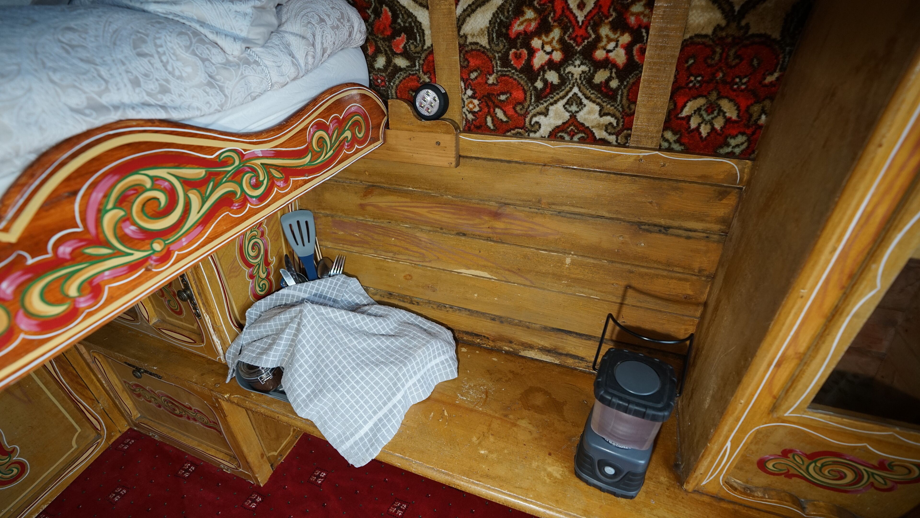 เคบิน | 1 ห้องนอน, ผ้านวมขนเป็ด, ห้องพักตกแต่งอย่างมีเอกลักษณ์