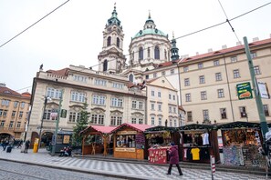 Exterior - St. Nicholas Church view apartment (Prague)