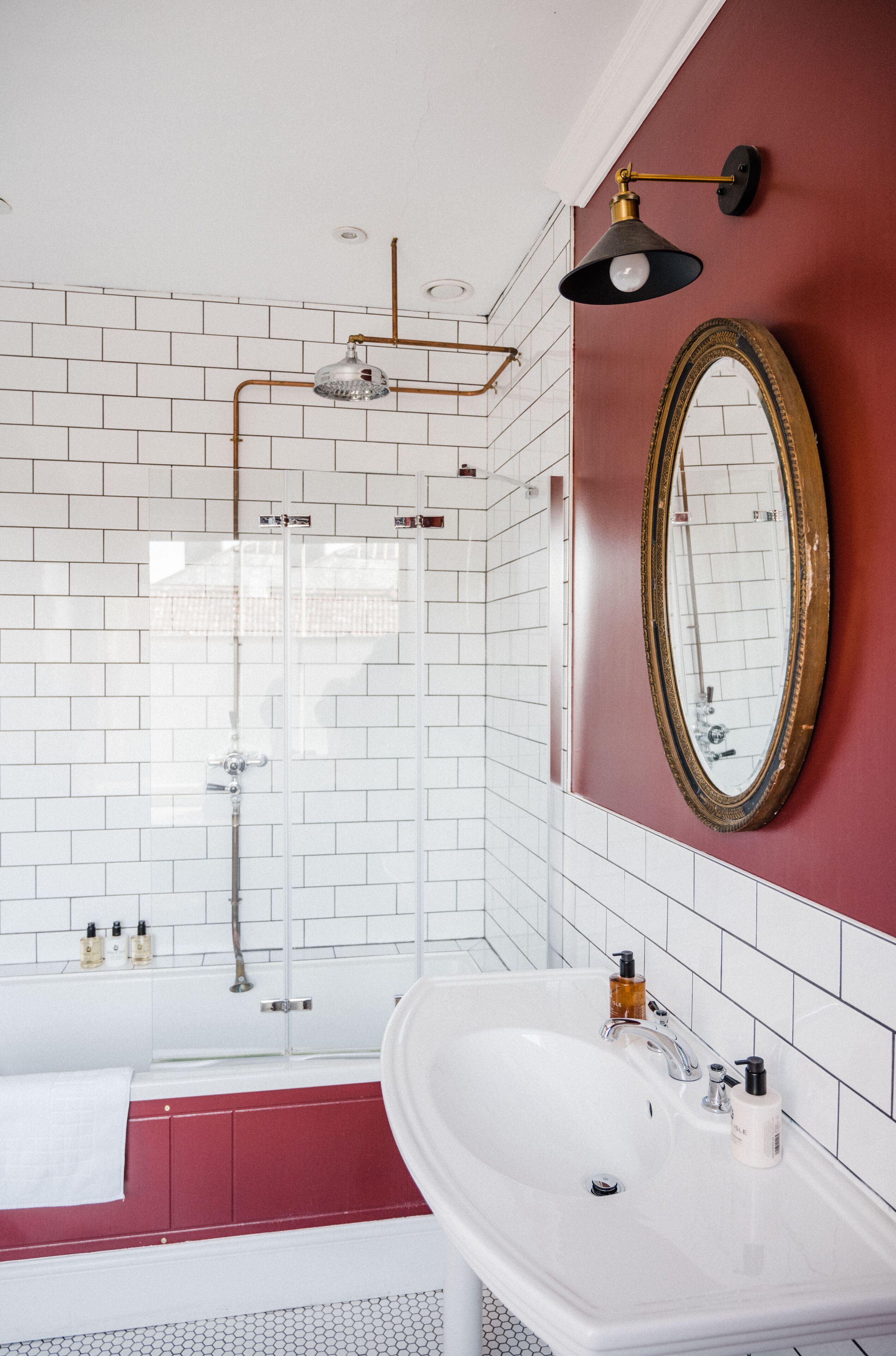 deluxe double or twin room | private kitchen | coffee/tea maker, electric kettle