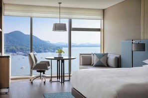 Executive Room, 1 King Bed