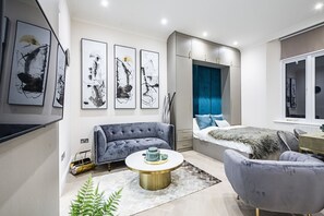 Free WiFi - Billionaire Suites Kensington (London)