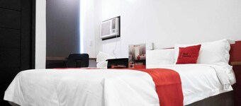 Reddoorz Plus Near Bamboo Organ Las Pinas