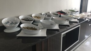 Dagelijks ontbijtbuffet inbegrepen