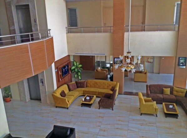 Khu tiếp khách ở sảnh