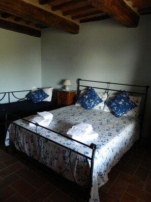 View from room - La Moiana 1756 (Castiglione d'Orcia)