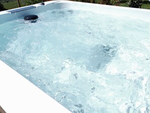 Whirlwanne