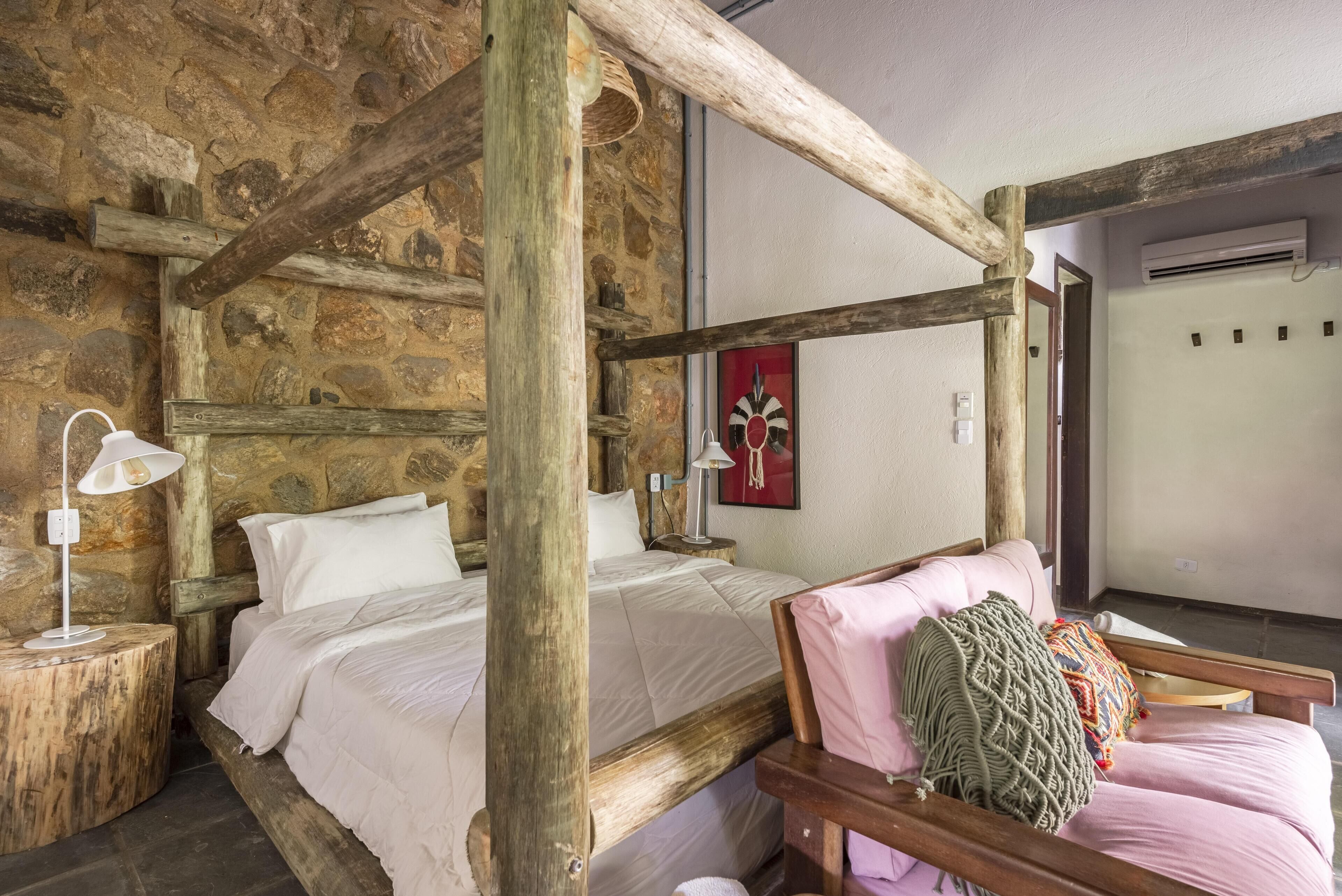 signature double room | free wifi, bed sheets