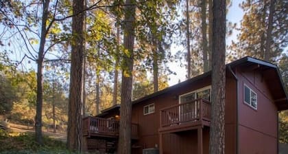 Yosemite Scenic Wonders Anglers Rest 2Bd
