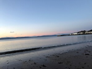 Cottage | Beach