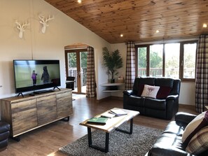Cabin, Multiple Beds | Living room | 30-inch TV with digital channels - Kingfisher Lodge With Hot Tub Near Cupar, Fife (Cupar)
