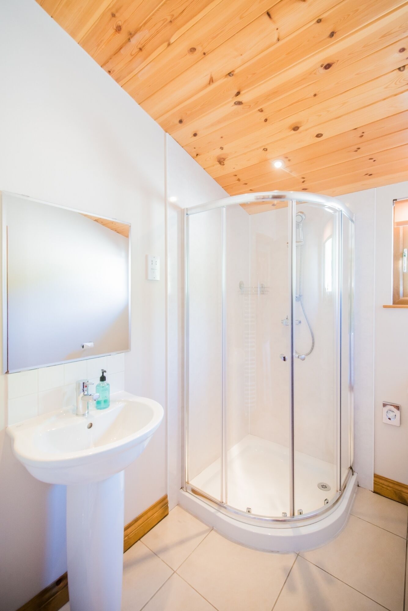 Cabin, Multiple Beds | Bathroom | Shower, hair dryer, towels