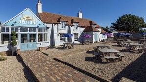 Unclassified image, 3 of 15, button - New Beach Holiday Park (Romney Marsh)