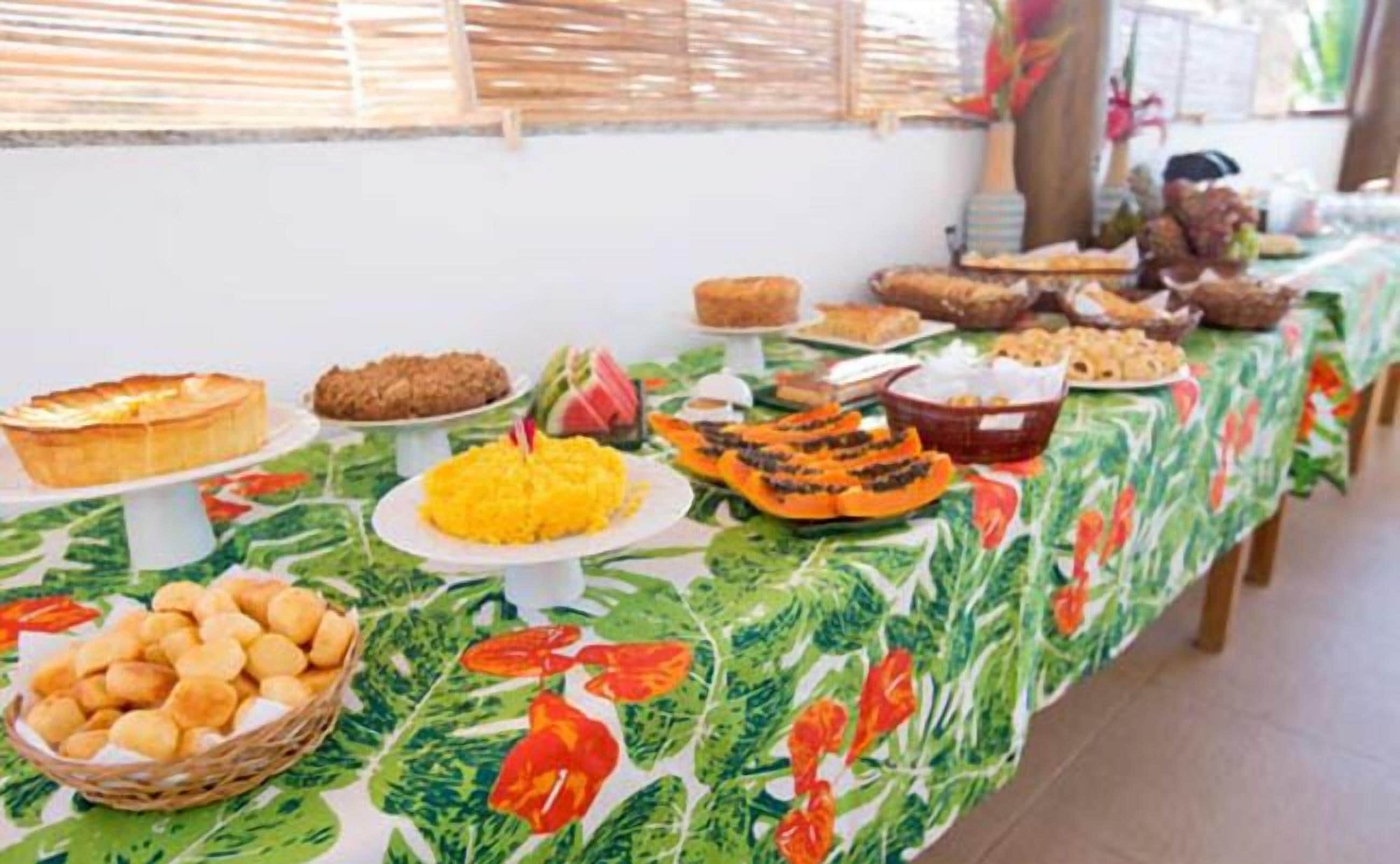 Café da manhã continental grátis todos os dias