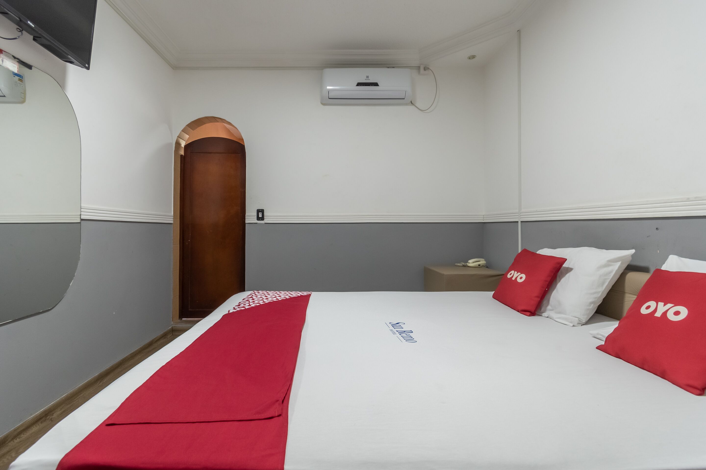 Bureau, Wi-Fi gratuit, draps fournis