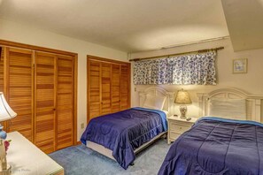 Room - Anchorage II #101 Ocean Front (Myrtle Beach)