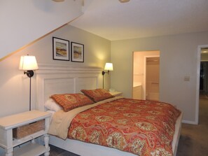 Condo, 2 Bedrooms | 2 bedrooms, desk, free WiFi - Richmond Park #20h (Myrtle Beach)