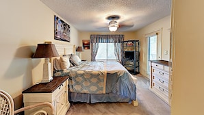 Unclassified image, 4 of 25, button - West Hyde Park #24e (Myrtle Beach)