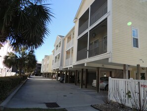 Condo, 3 Bedrooms | Exterior