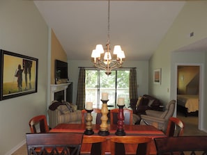 Condo, 3 Bedrooms | Living room