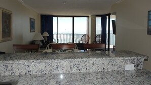 Appart'hôtel, 3 chambres | Salle de séjour