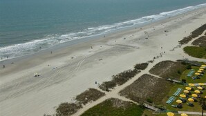 Appart'hôtel, 3 chambres | Plage
