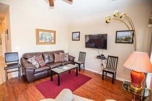 公寓式客房, 3 间卧室 | 客厅