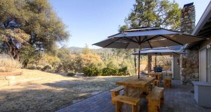 Scenic Wonders Lazy Bear Lodge 4 Bedroom