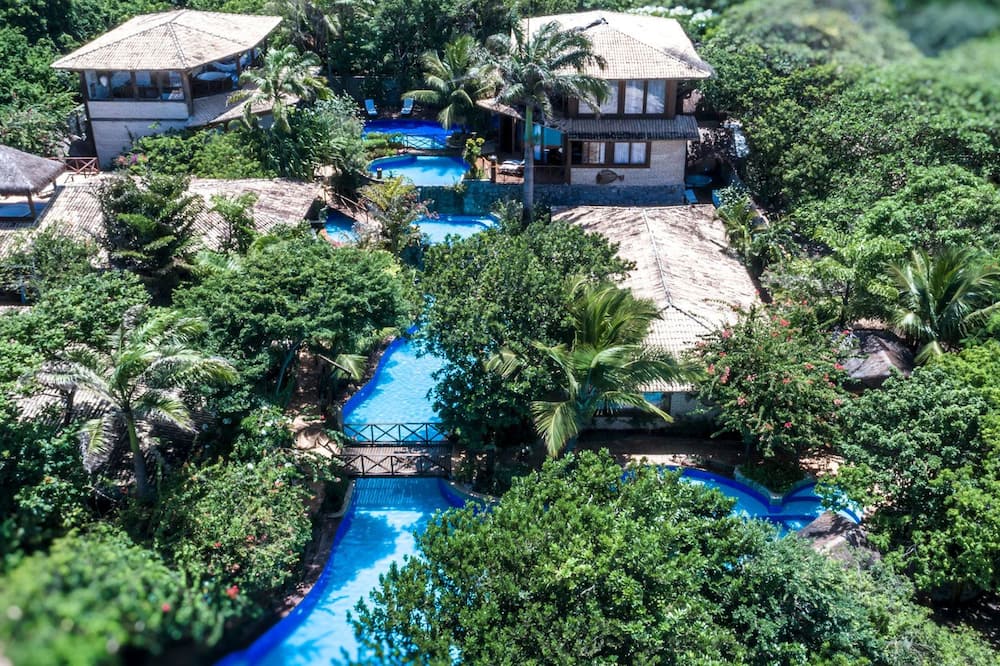 Resort Sombra e Água Fresca