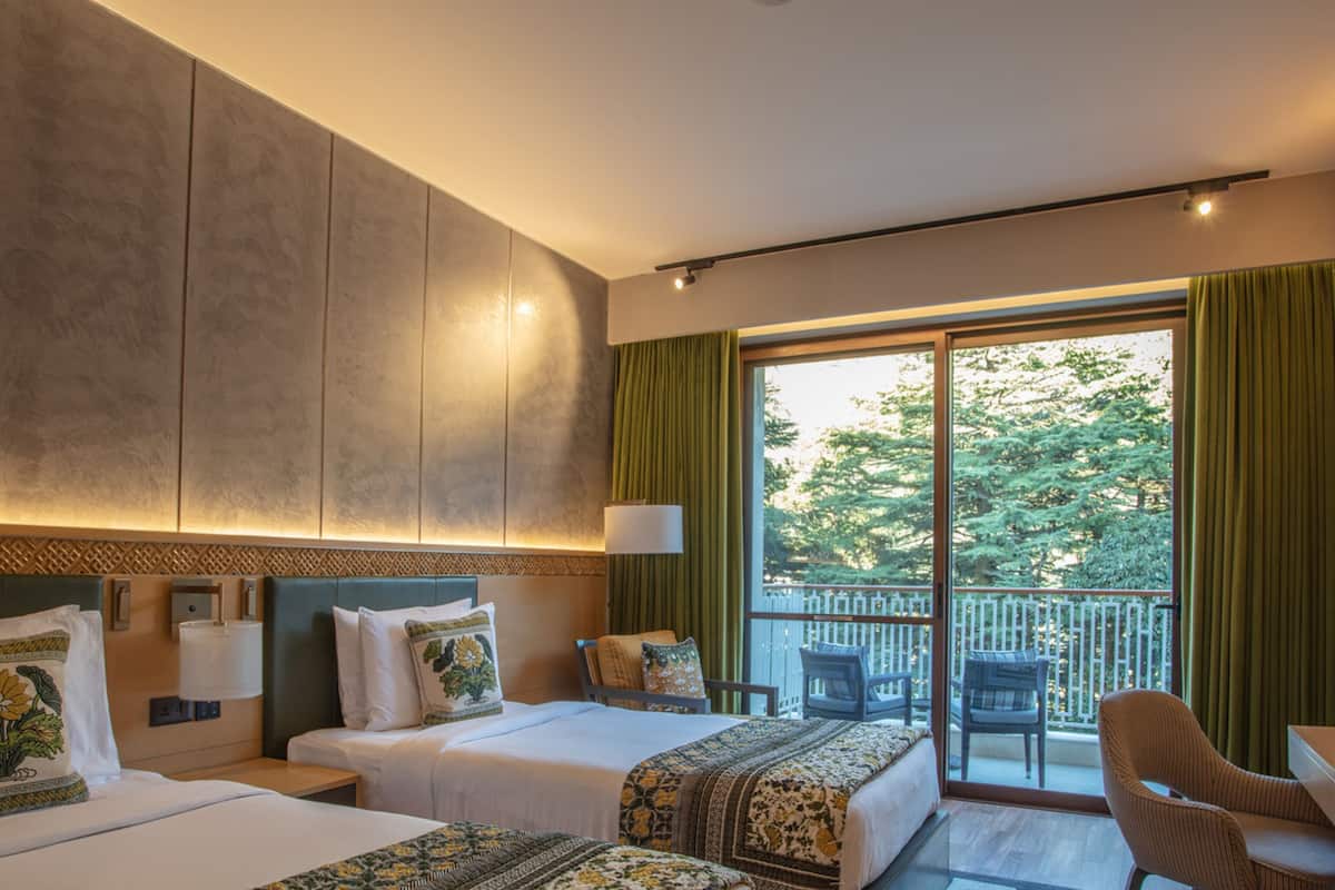 room, 2 single beds, balcony | 1 bedroom, premium bedding, in-room safe, desk