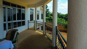 Studio, 1 Double Bed | Balcony - The White House (Jinja)