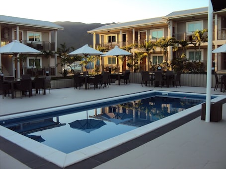 Alberca al aire libre